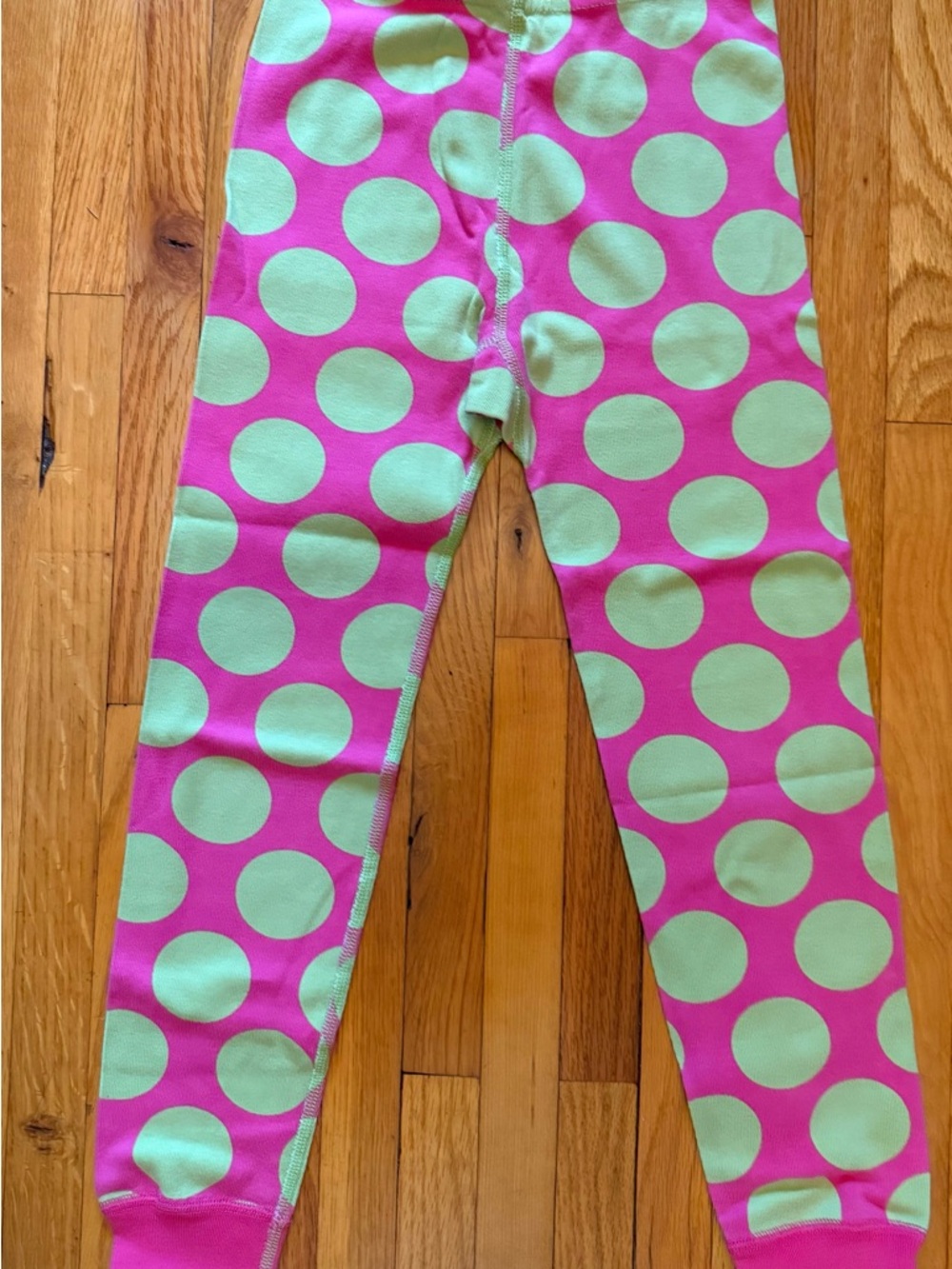 Hanna Andersson Green Owl Top & Pink Polka Dot Pajama Set - Picture 4 of 5